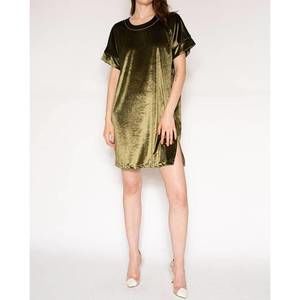 NEW LATTELOVE velvet dress in dark green